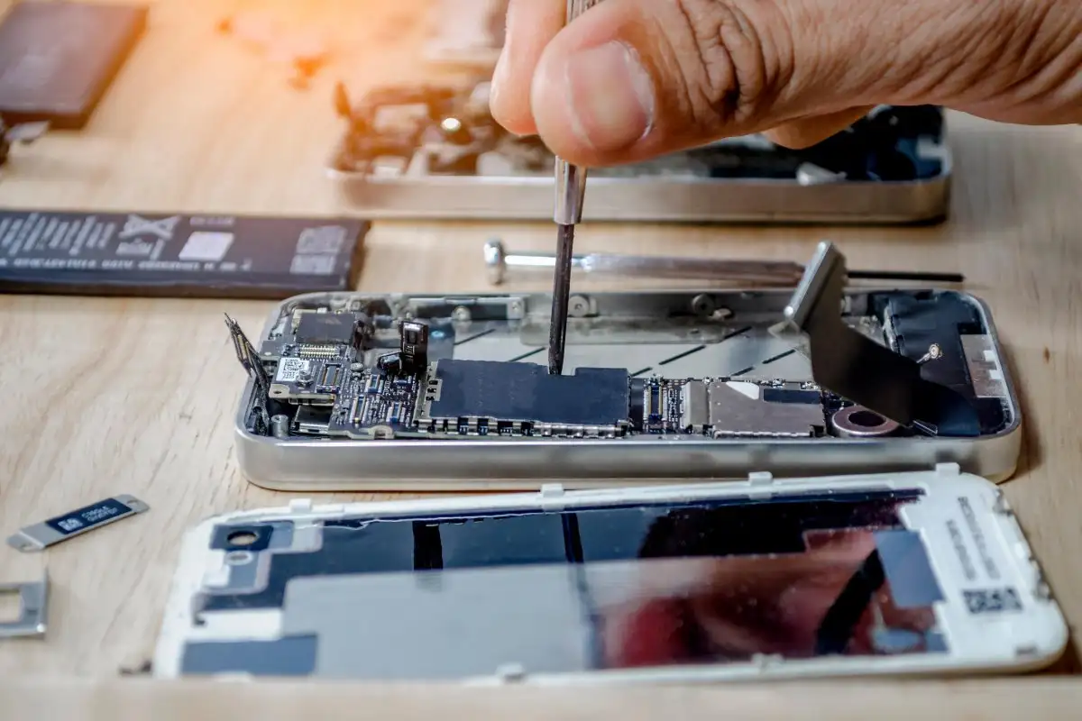 iPhone service Centre in Selaiyur